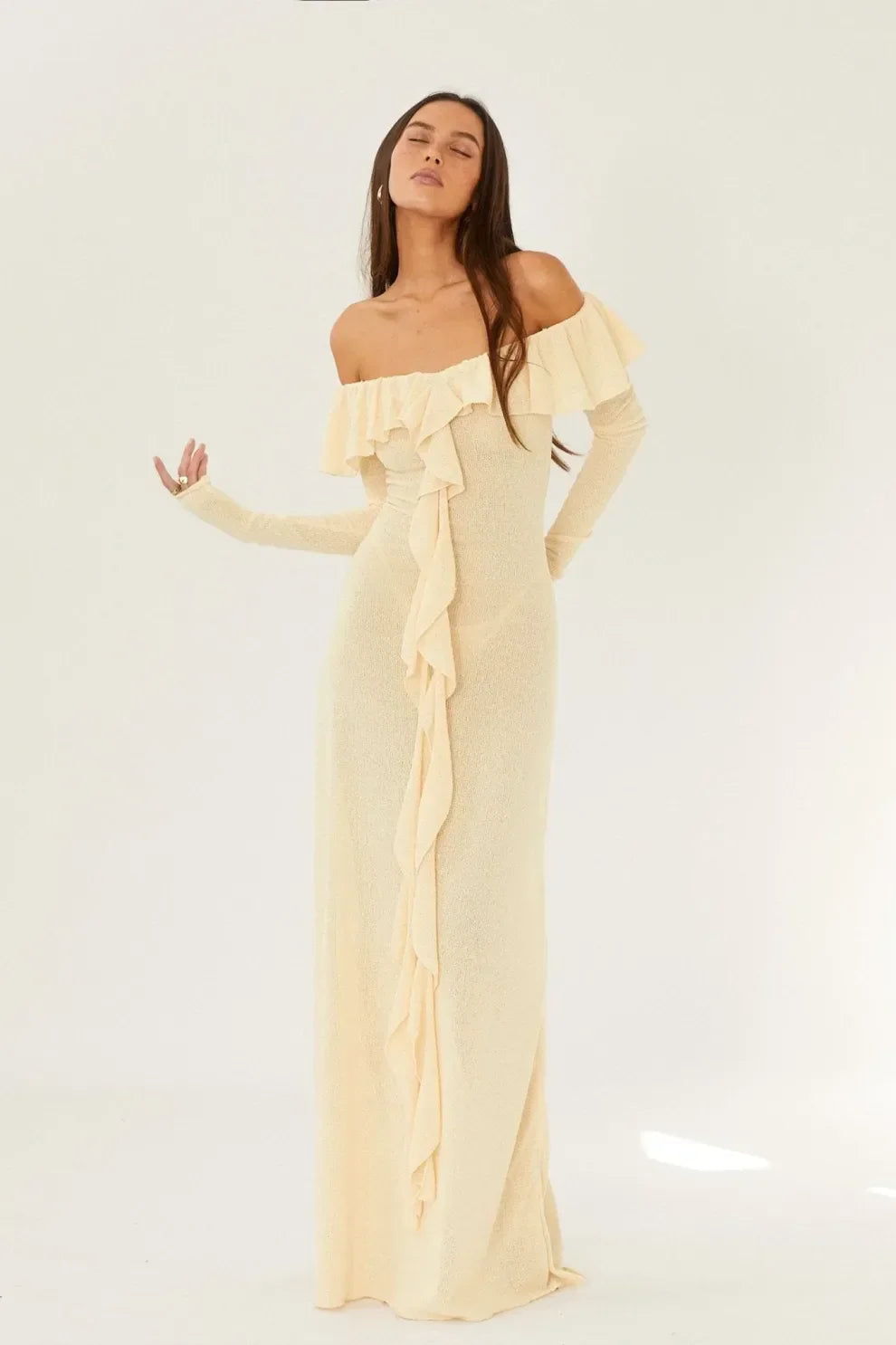 Stilla | Off Shoulder Langærmet Maxikjole Gul