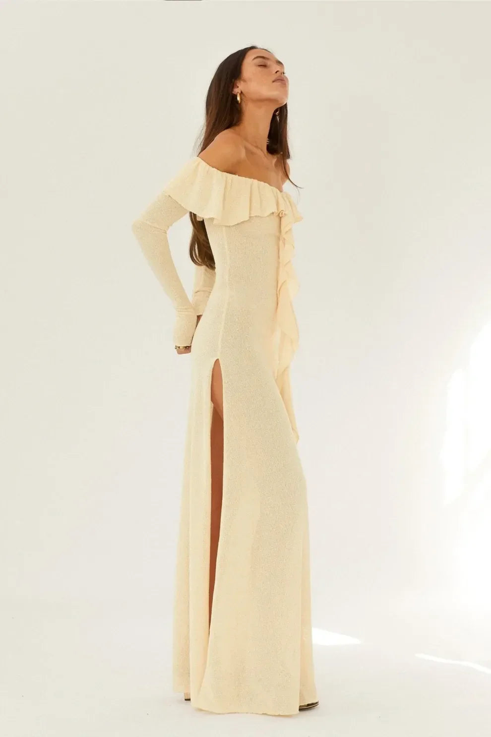 Stilla | Off Shoulder Langærmet Maxikjole Gul