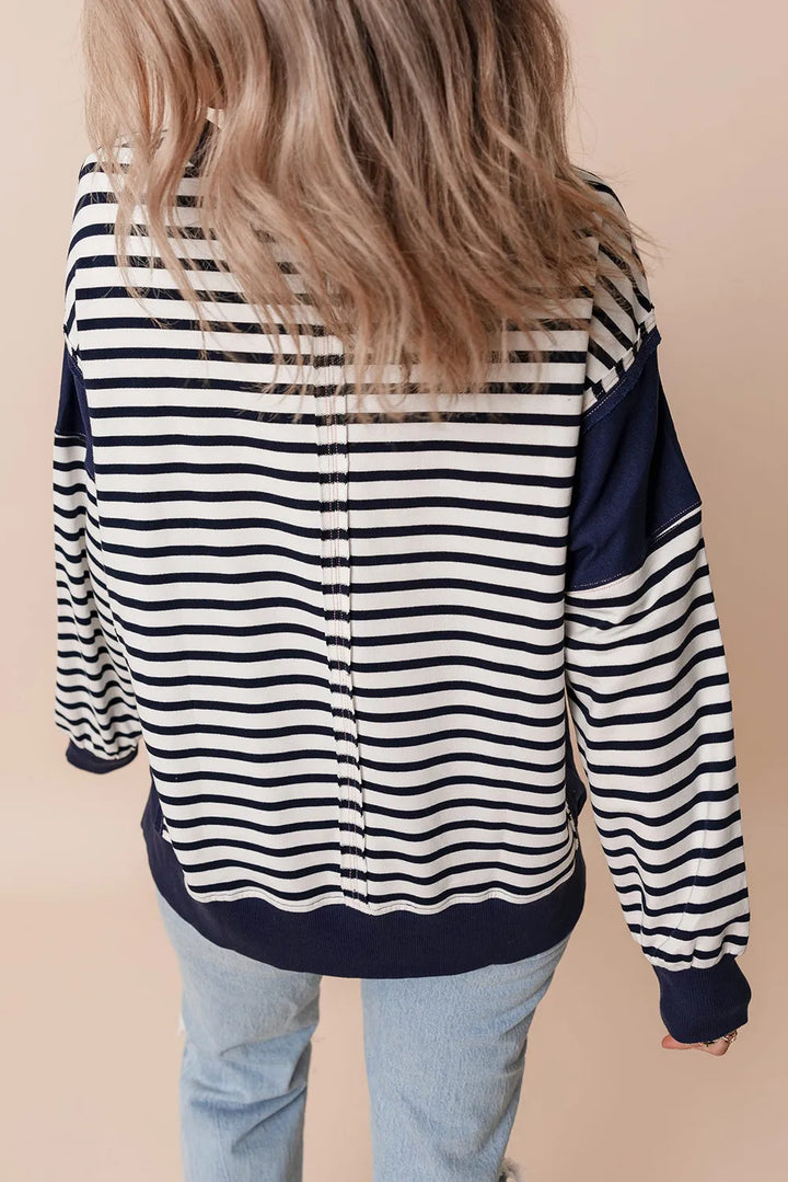 Stilla | Sweatshirt med stribet rund halsudskæring og lange ærmer