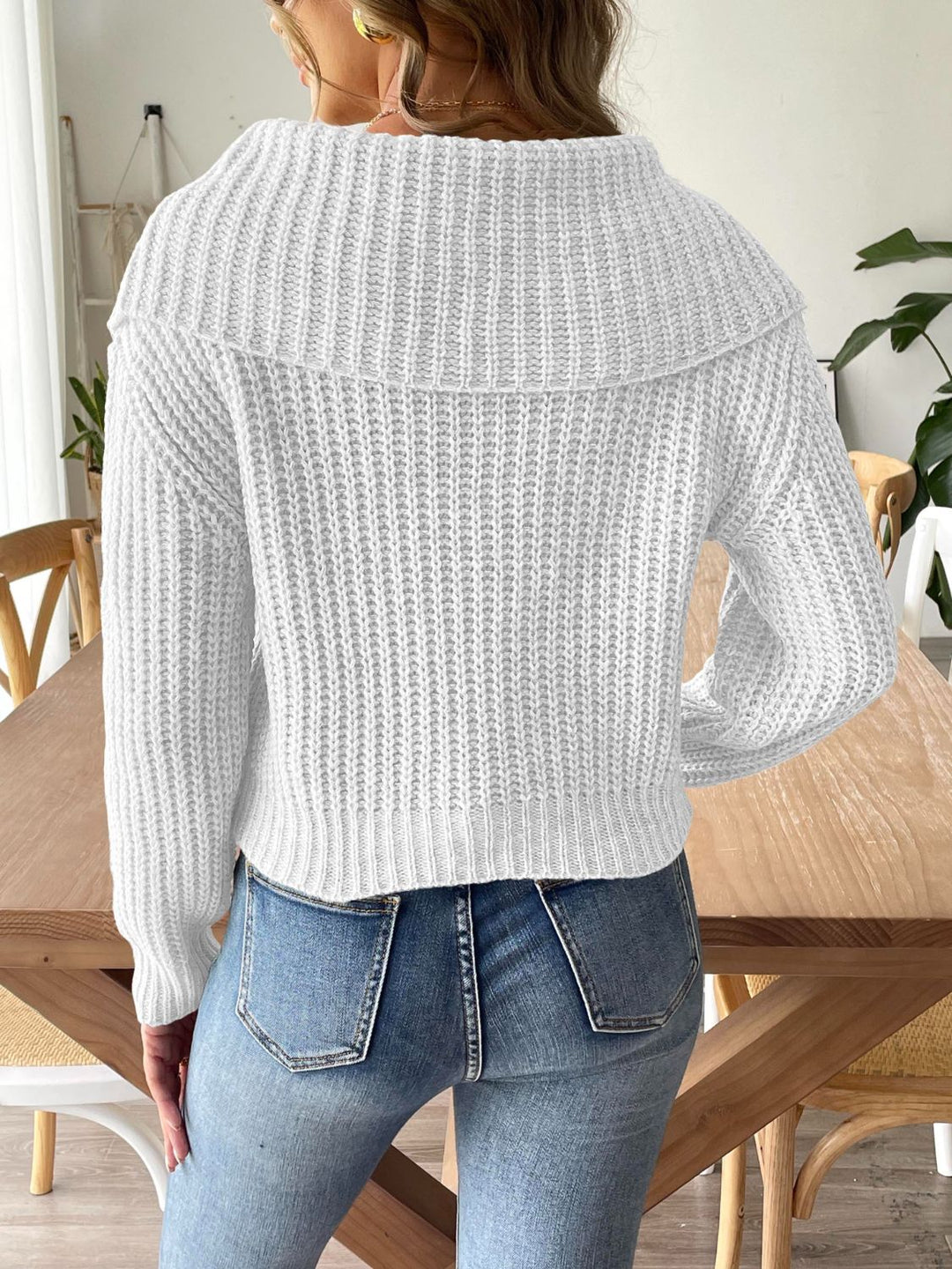 Stilla | Sweater Med Lange Ærmer I Kastanjefarvet Strik