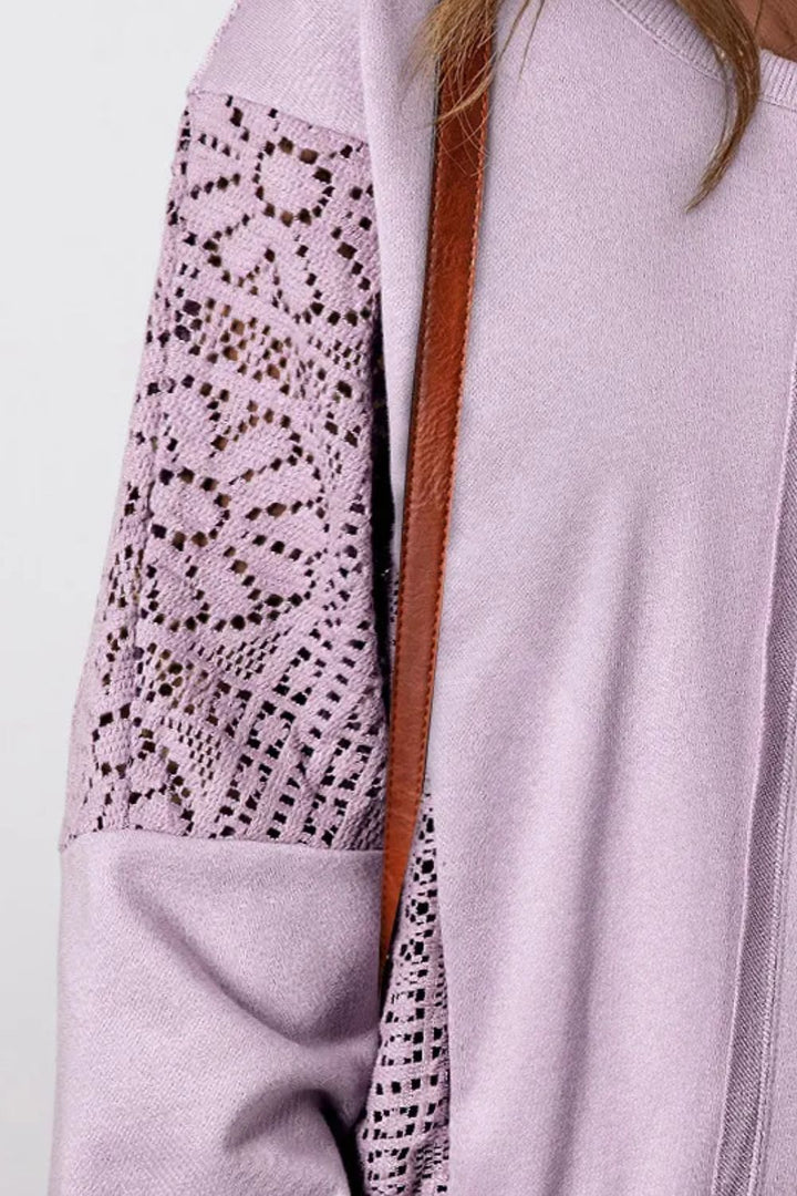 Stilla | Sweatshirt med lange ærmer og rundt, perforeret udskæring