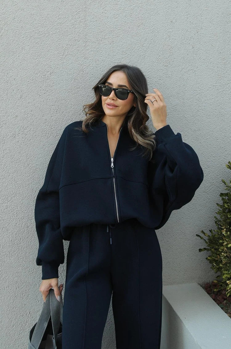 Stilla | Comfort Sæt Med Afslappet Og Bukser Til Et Elegant Og Hyggeligt Look