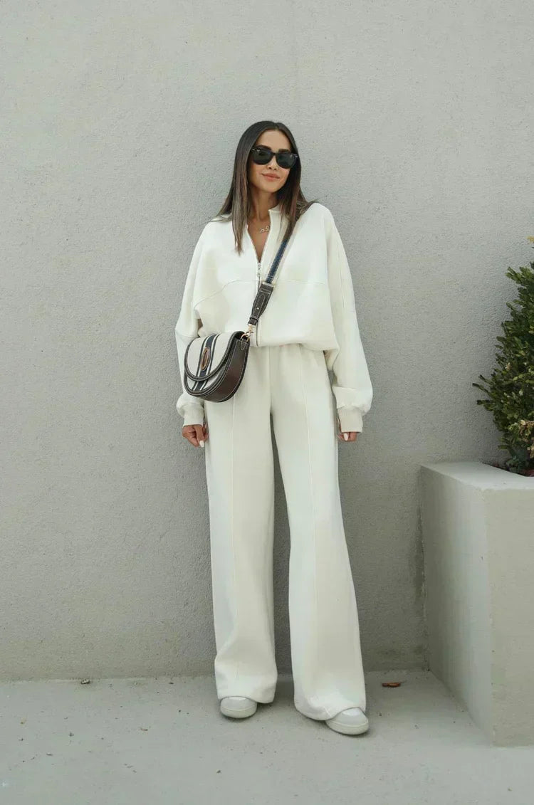 Stilla | Comfort Sæt Med Afslappet Og Bukser Til Et Elegant Og Hyggeligt Look