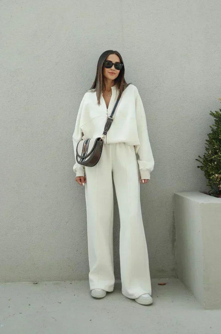 Stilla | Comfort Sæt Med Afslappet Og Bukser Til Et Elegant Og Hyggeligt Look