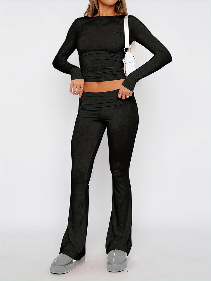 Stilla | Slim Fit Lounge-sæt Bestående Af En Crop-top Og Et Løst Skåret Bukser