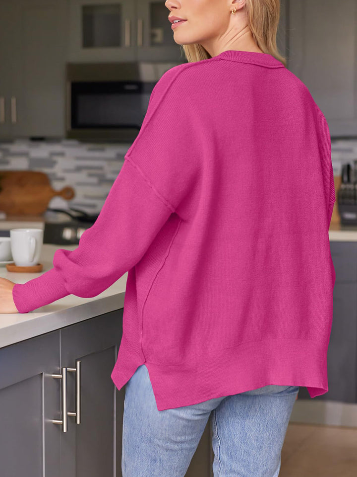 Stilla | Rundhals Pullover med Slids og Faldende Skuldre