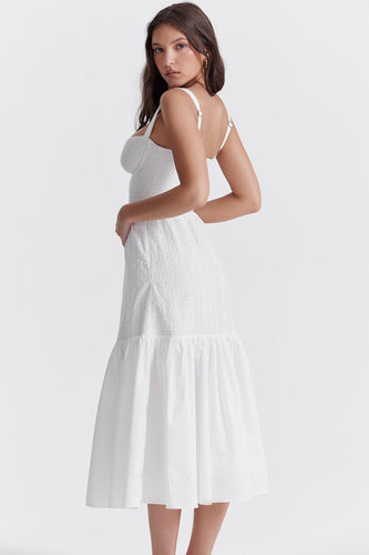 Stilla | Hvid Midi Sunkjole Fra Broderie Anglaise