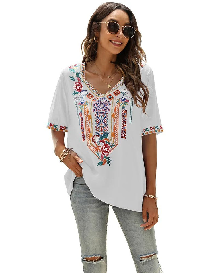 Stilla | Broderet Slim Fit Bluse