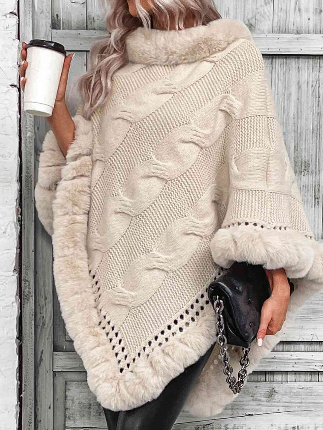 Stilla | Fur Trim Kabelstrik Poncho