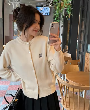 Stilla | Ny Dame Cashmere Cardigan