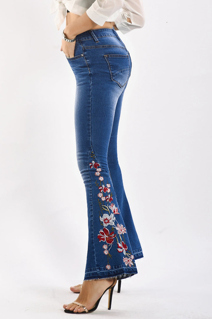 Stilla | Størrelse Blomsterbroderi Bred Ben Jeans