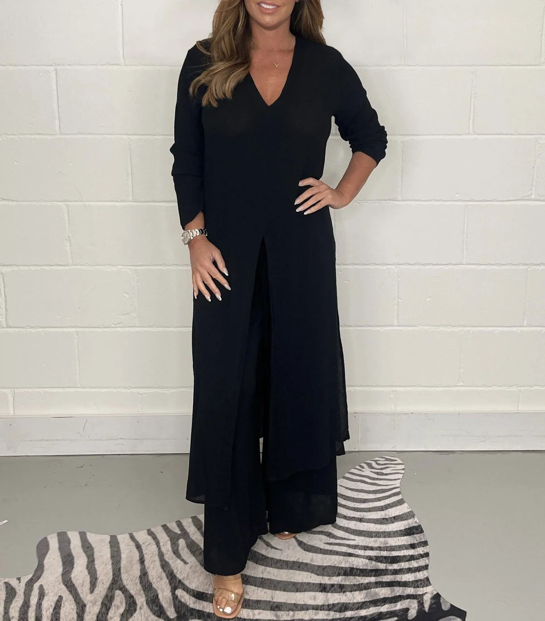 Stilla | Strikleggings og blusset sæt til damer