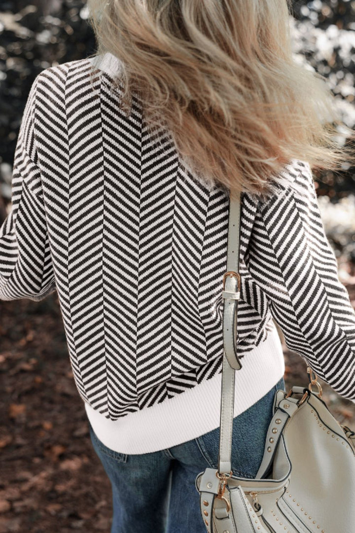 Stilla | Stribet Pullover Med Lange Ærmer og Rund Halsaussnit