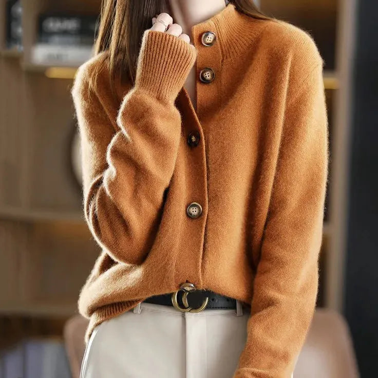 Stilla | Pullover med knapper i merinould