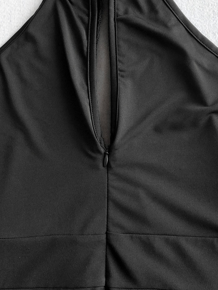 Stilla | One-shoulder Rynket Mini Kjole