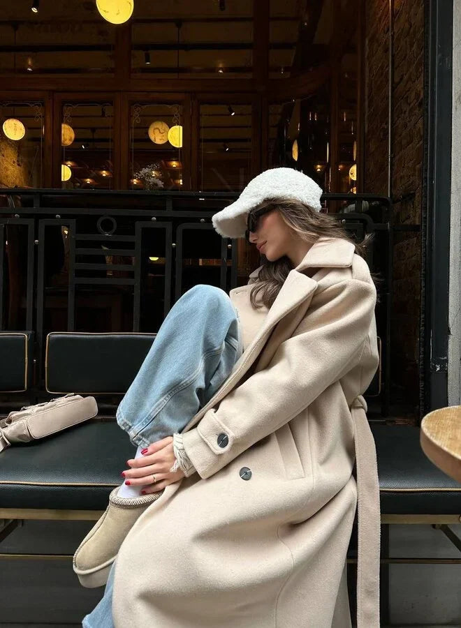 Stilla | Lang Jakke til Damer Elegant Design Varm Vinterjakke