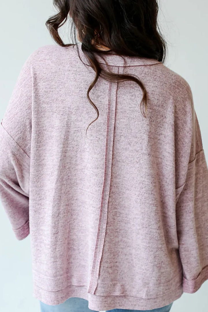 Stilla | Langærmet shirt med synlig søm og rund halsudskæring