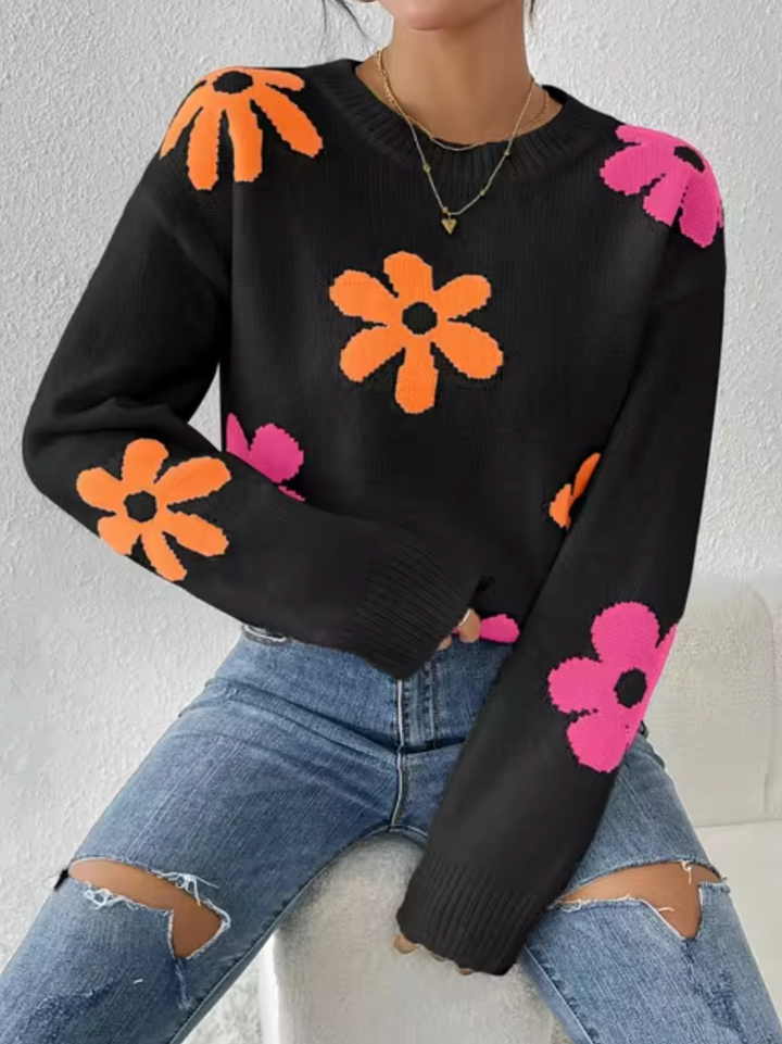Stilla | Striktrøje med blomsterdesign