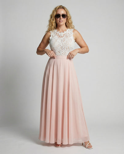 Elegant dame sommerkjole i spids til sommer Skovae
