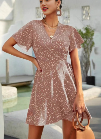 Stilla | V-hals Kortærmet Side Split Polka Dot Midi Kjole