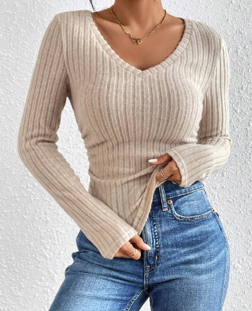 Stilla | Komfortabel Ripp V-hals Pullover