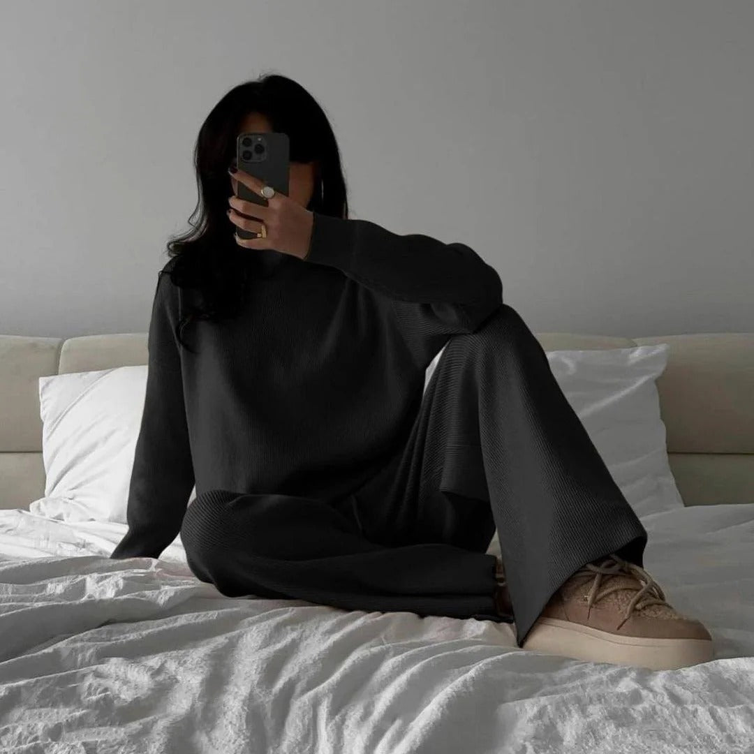 Stilla | Loungewear Sæt Overdimensioneret Pasform Ribstrik Høj Krave Bred Ben