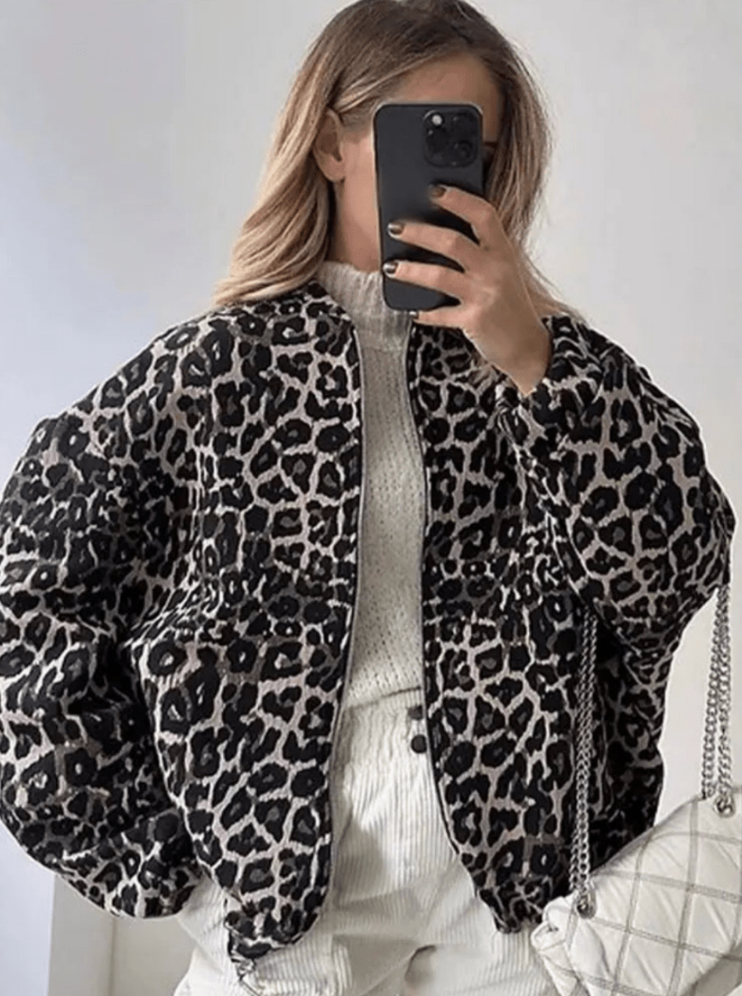 Stilla | Dame Leopard Jakke Trendy & Behagelig