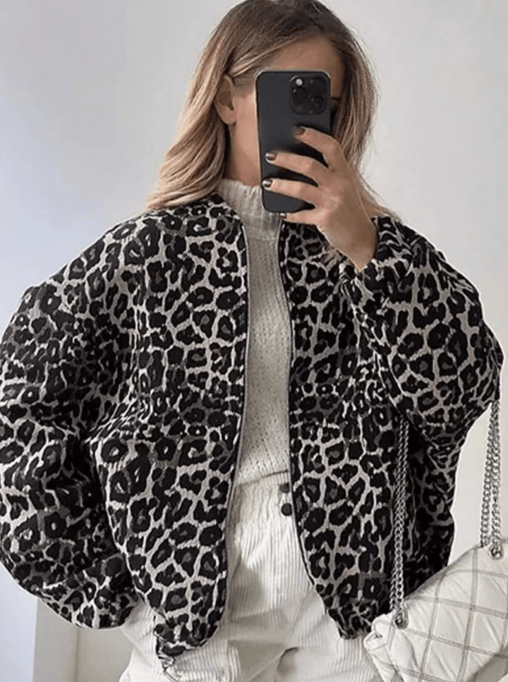 Stilla | Dame Leopard Jakke Trendy & Behagelig