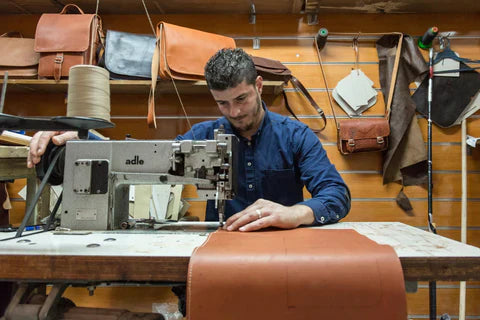 Stilla | Elegant Klassisk Læder Skuldertaske Til Enhver Anledning