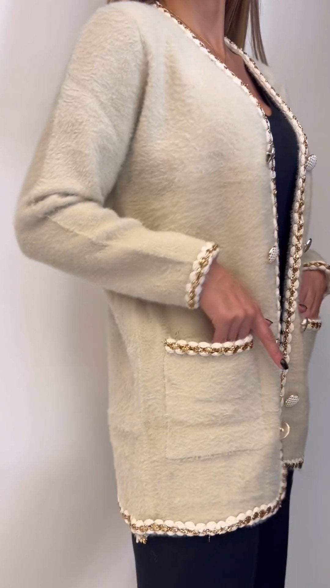 Stilla | Enkel frakke til elegante anledninger