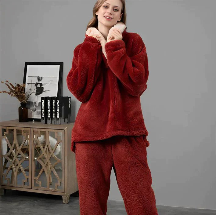 Stilla | Pyjamasæt i fluffy fleece til natten