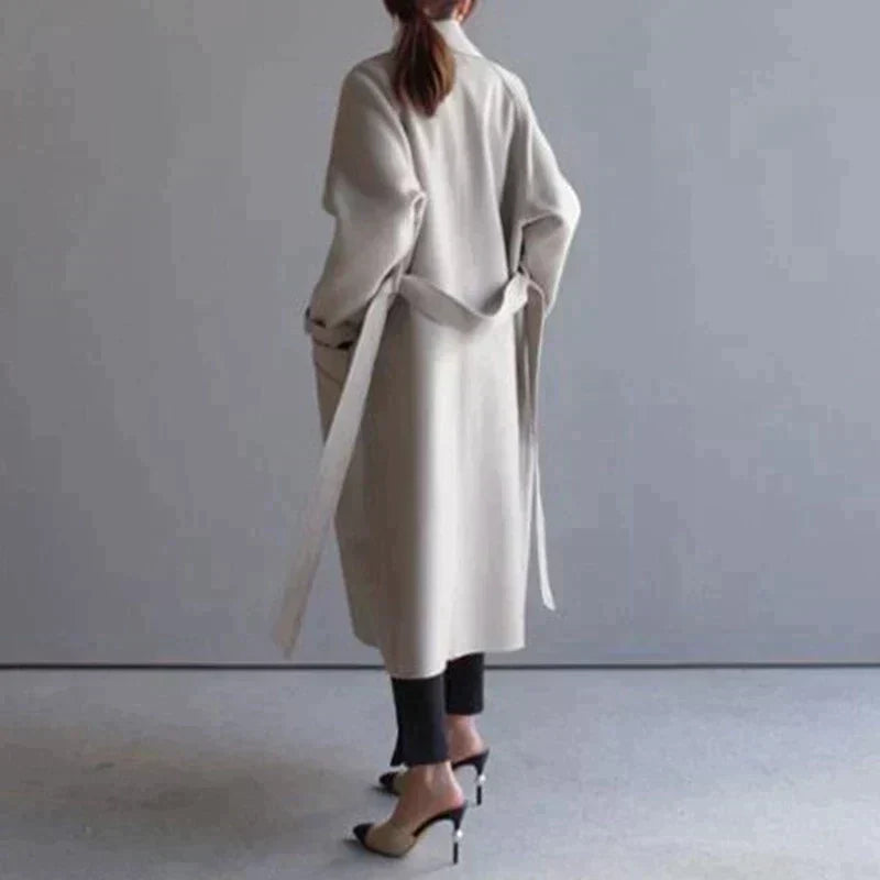 Stilla | Modern og Elegant Designer- frakke