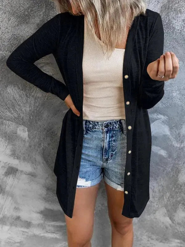 Stilla | Dame Knap Strikjakke Pullover i den Stilfulde Look
