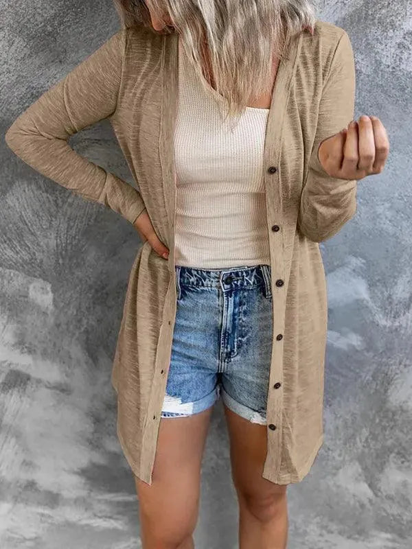 Stilla | Dame Knap Strikjakke Pullover i den Stilfulde Look