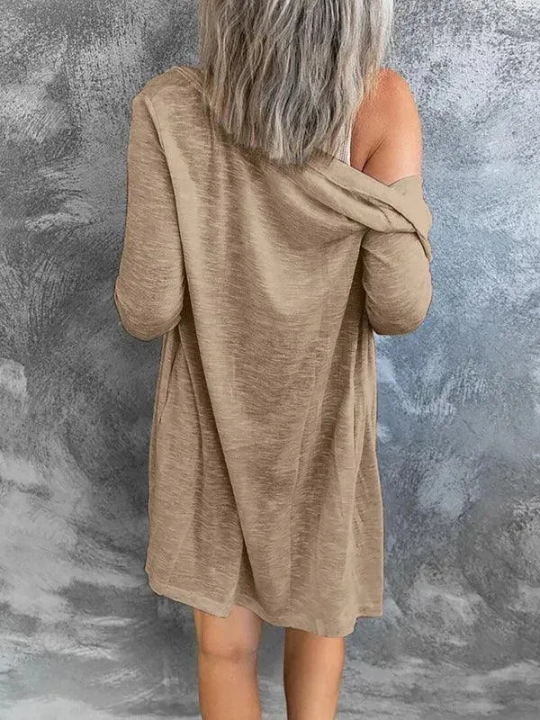 Stilla | Dame Knap Strikjakke Pullover i den Stilfulde Look