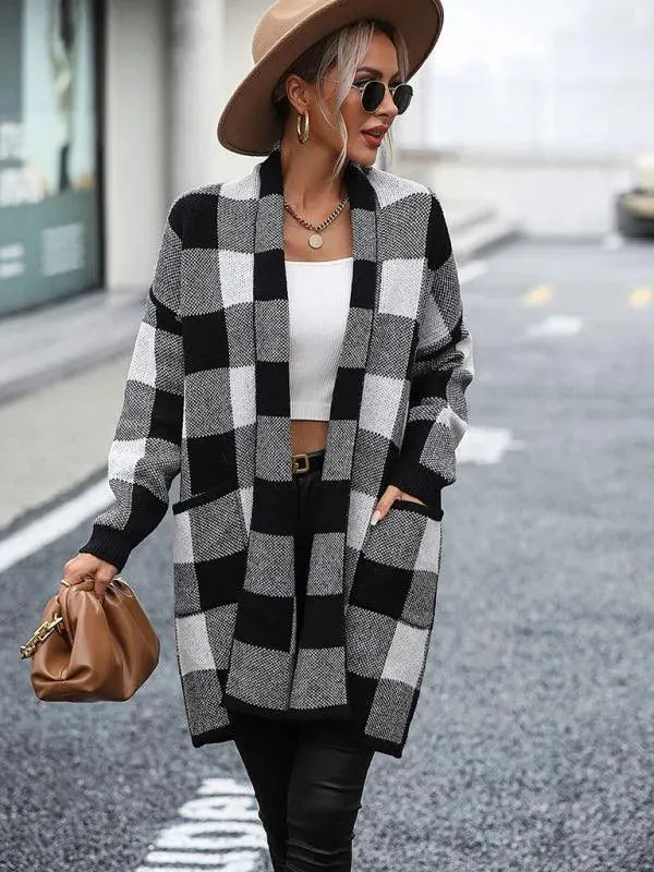 Stilla | Ternet Farveblok Cardigan Pullover