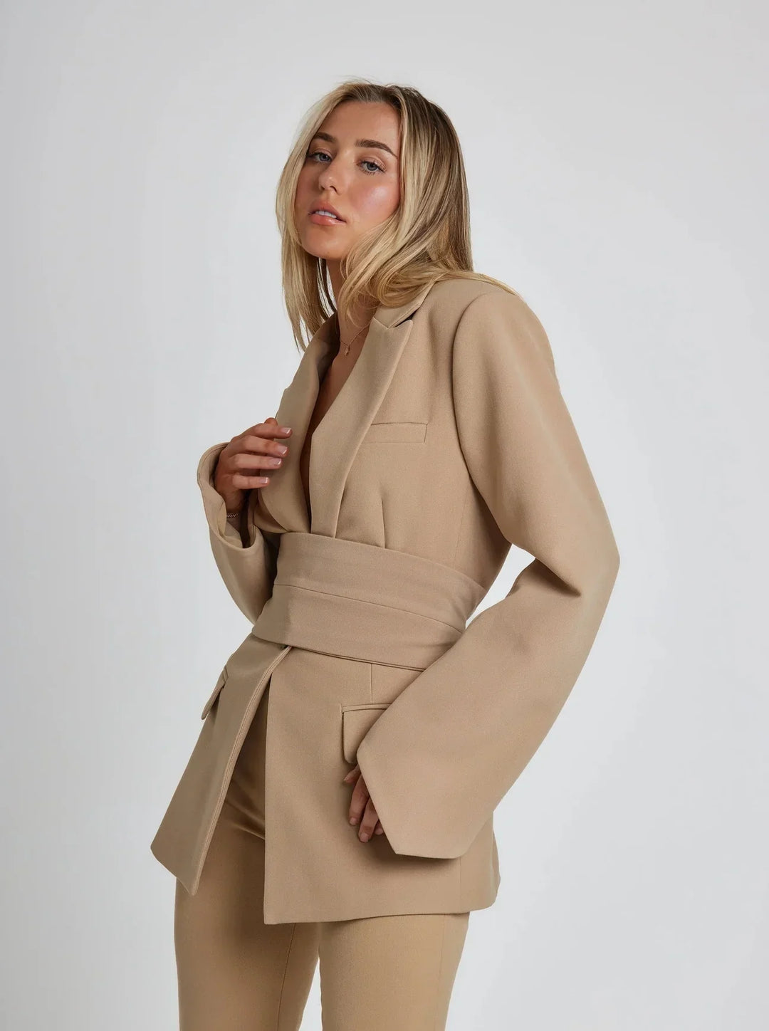 Stilla | Stilfuld dames blazer