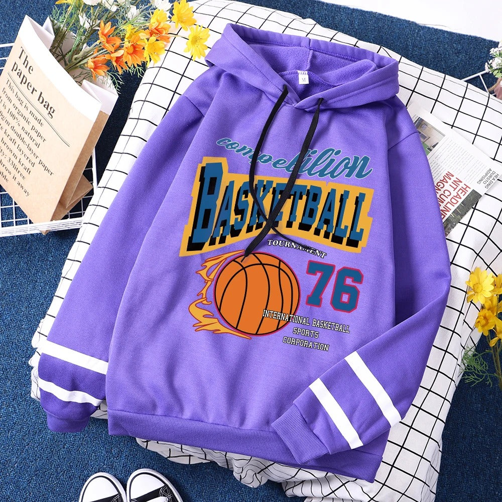Stilla | Dame Hættetrøje med Basketballdesign