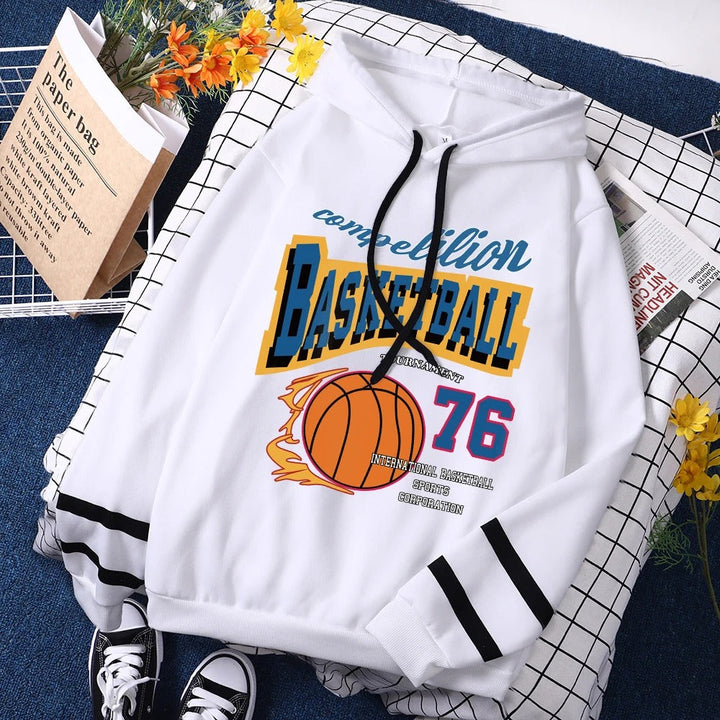 Stilla | Dame Hættetrøje med Basketballdesign