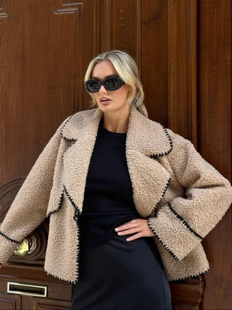 Stilla | Trendy Krammende Teddyjakke