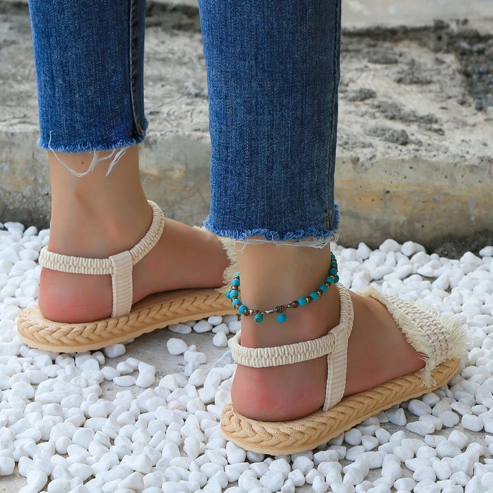 Stilla | Sandaler med frynse snørebånd