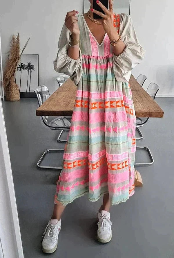 Stilla | Vibrant Løs Kjole