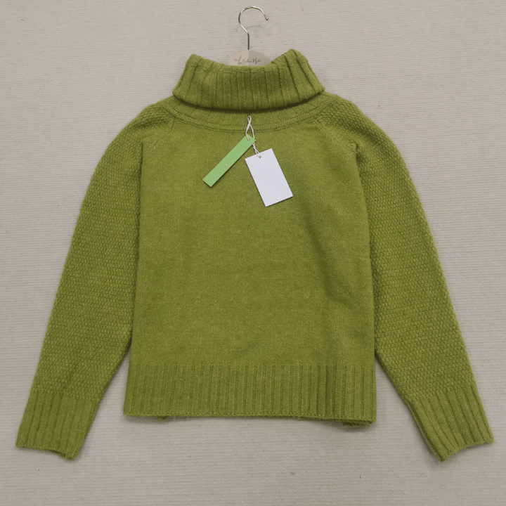 Stilla | Overdimensioneret strikket rullekravepullover i græsgrøn