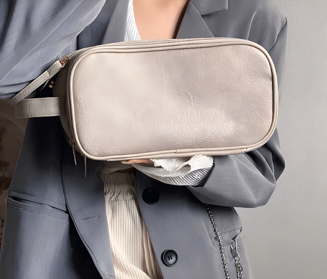 Stilla | Capacity Makeup Bag Rummelig og Praktisk