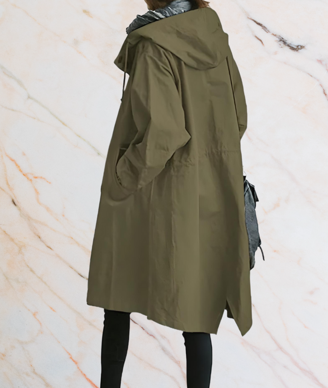 Stilla | Oversized Lang Jakke med Knapper og Dyb Side Lommer