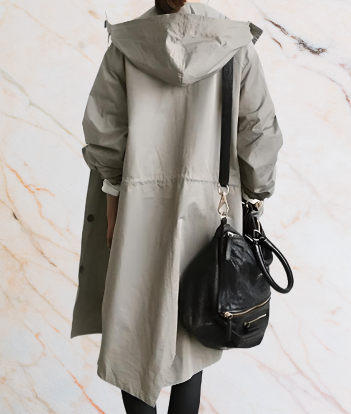 Stilla | Oversized Lang Jakke med Knapper og Dyb Side Lommer