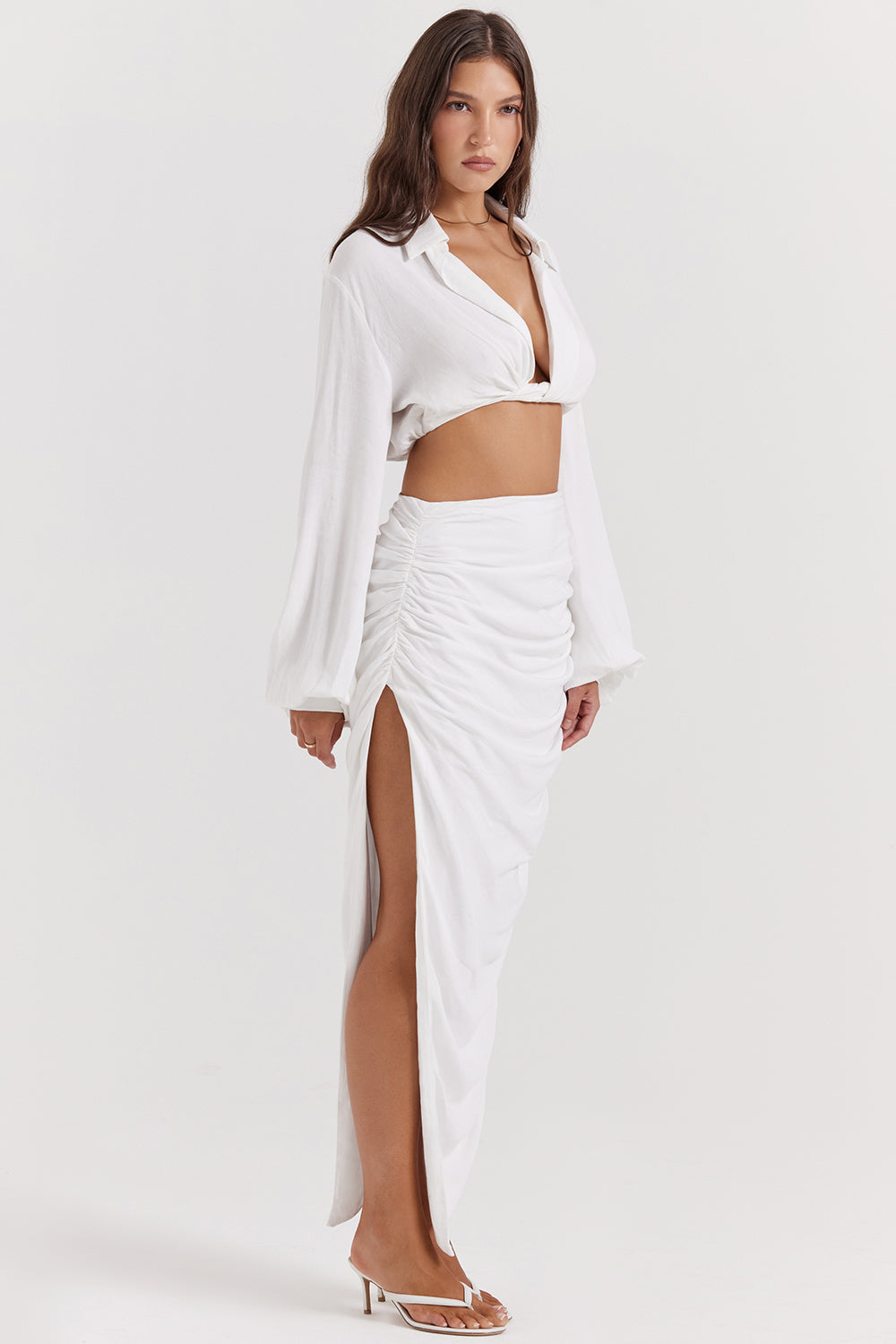 Stilla | Hvid Dyb Blouson Top Med Plisseret Maxi Nederdel