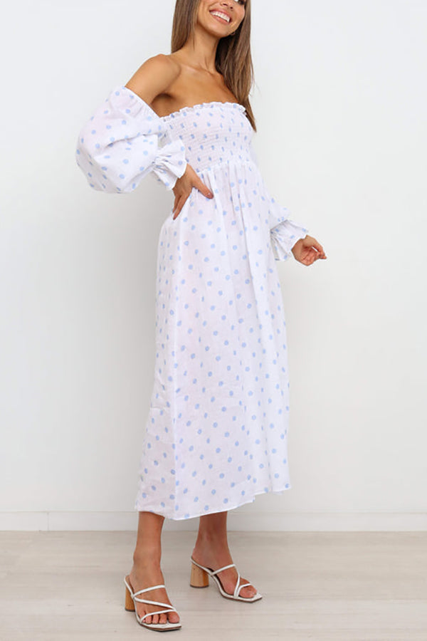 Stilla | Off Shoulder Smocked Midi Kjole