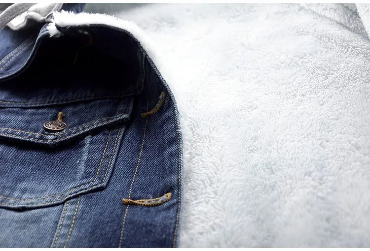 Stilla | Plus Size Hætte-Denimjakke - Stilfuld & Behagelig