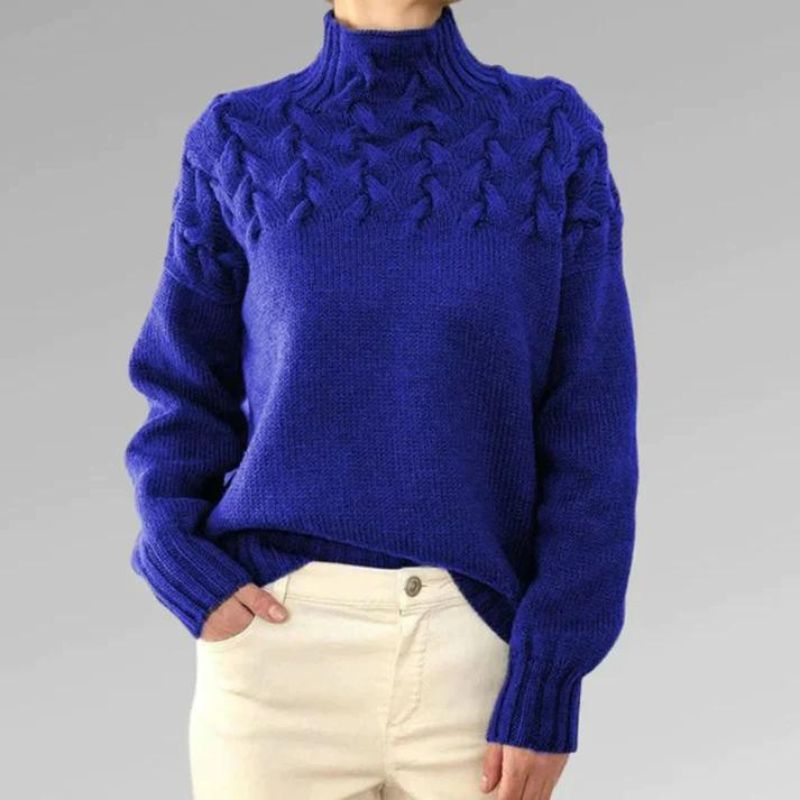 Stilla | Blød Sweater Med Rullekrave og Stort Fletmønster